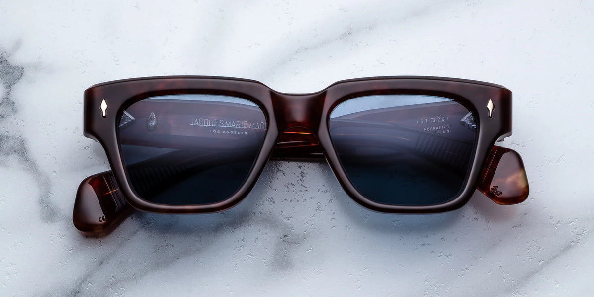 Fellini_Breccia_Front_Cropped_ 