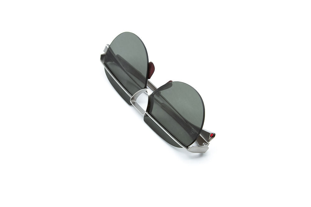 M TZ2 - Monocoque